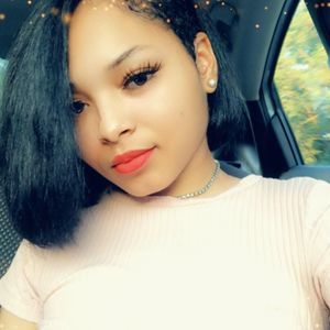 Meet your Posher, Tonisha